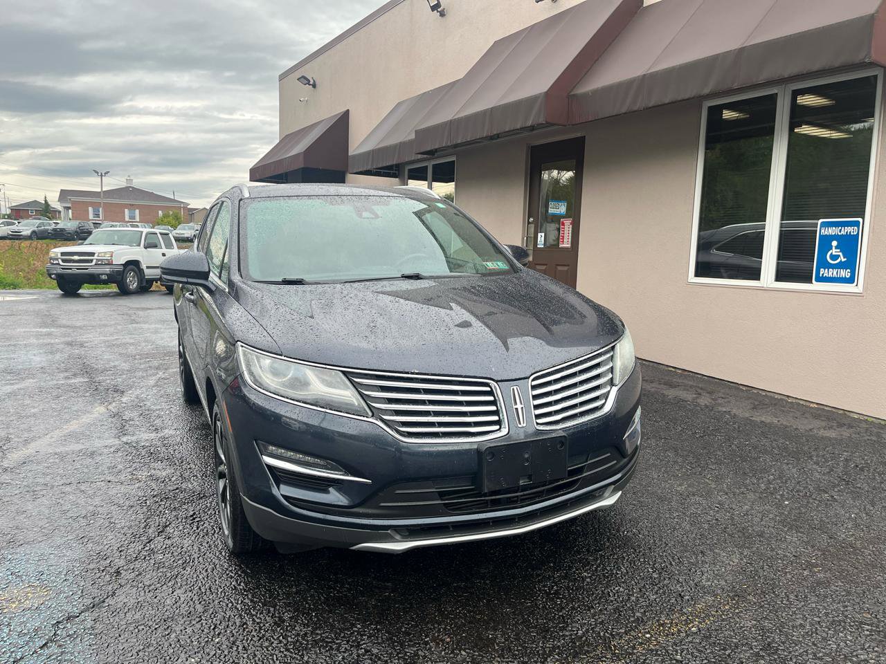 Used 2015 Lincoln MKC AWD w/ Equipment Group 101A Select image 2