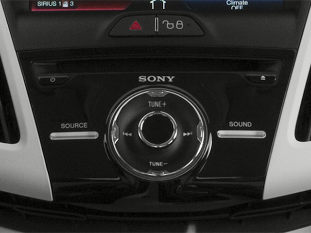 Used 2014 Ford Focus SE FWD image 9