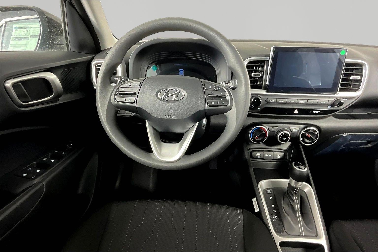 New 2026 Hyundai Venue SE FWD image 9