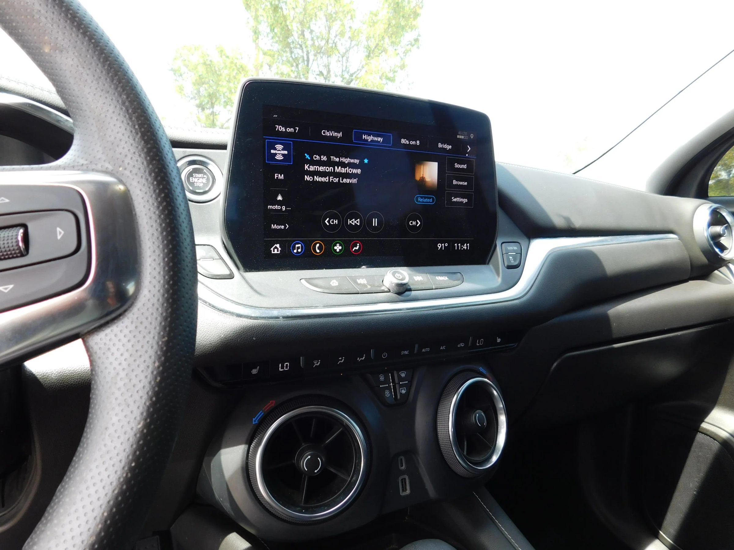 Used 2024 Chevrolet Blazer LT w/ Convenience Package FWD image 14