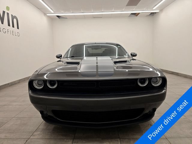 Used 2021 Dodge Challenger SXT w/ Blacktop Package RWD image 7