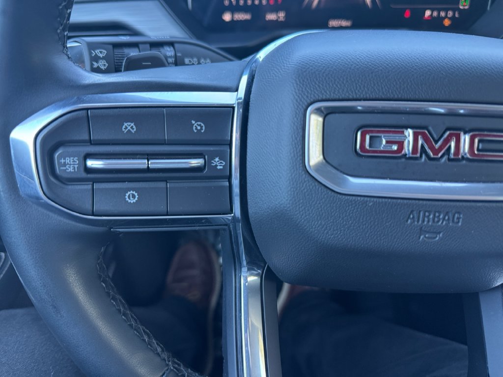 Used 2024 GMC Acadia Elevation w/ Luxury Package AWD/4WD image 29