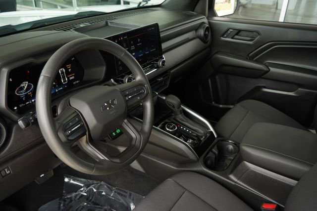 Used 2024 Chevrolet Colorado Trail Boss w/ Technology Package image 27