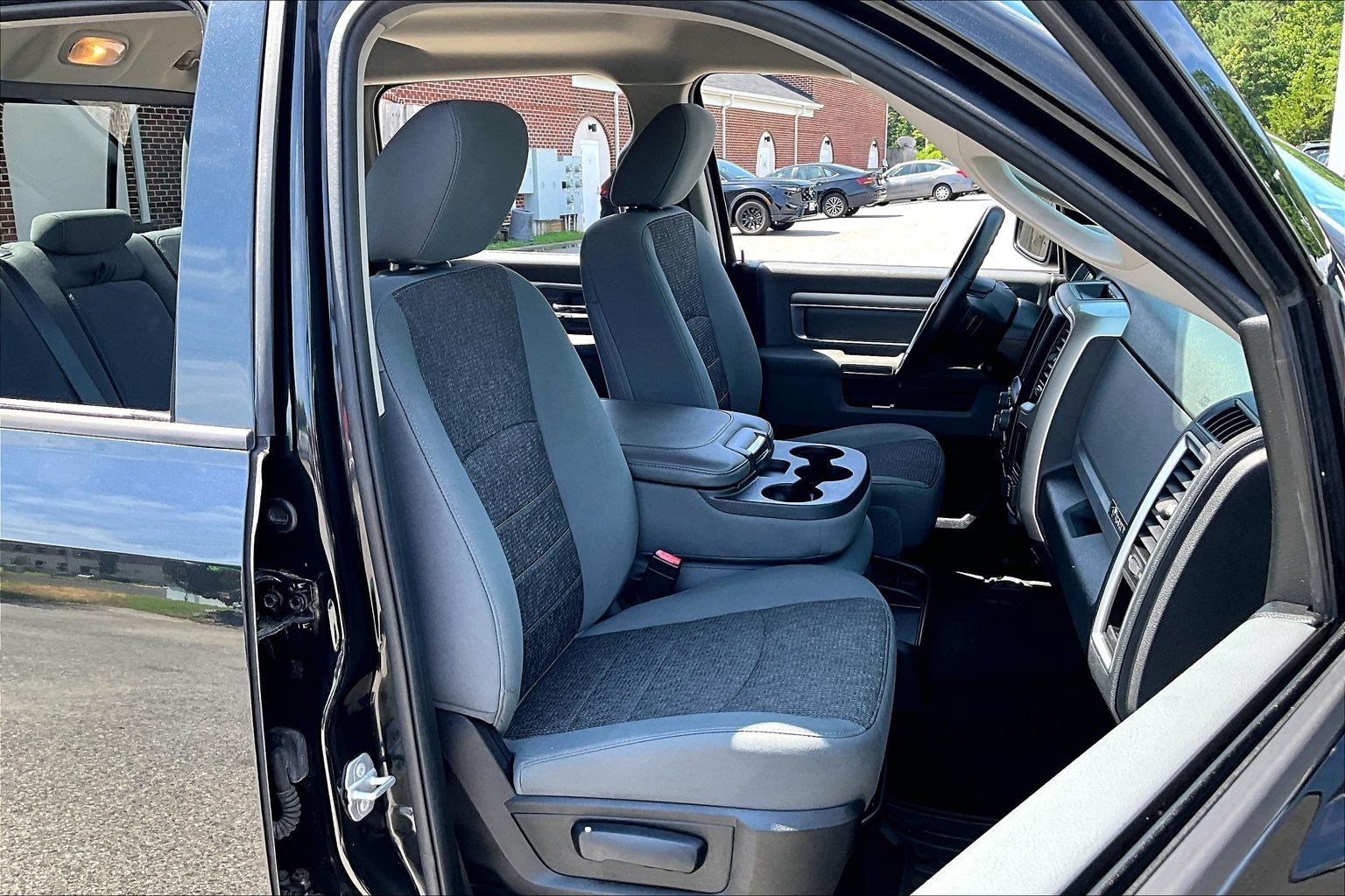 Used 2016 RAM 1500 Big Horn AWD/4WD image 7