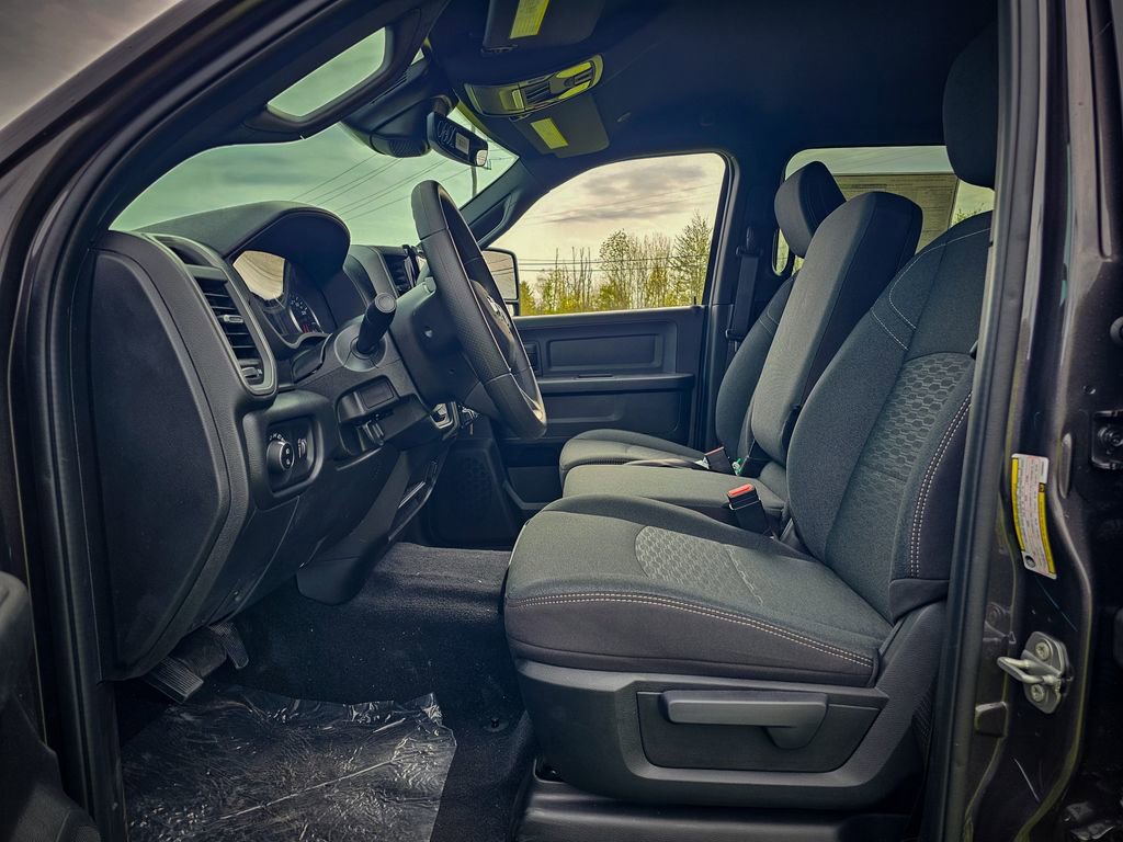 New 2026 RAM 3500 Tradesman AWD/4WD image 17