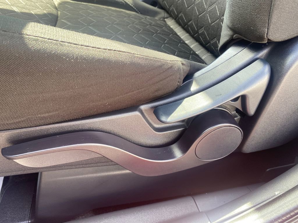 Used 2025 Mitsubishi Outlander Sport ES image 11