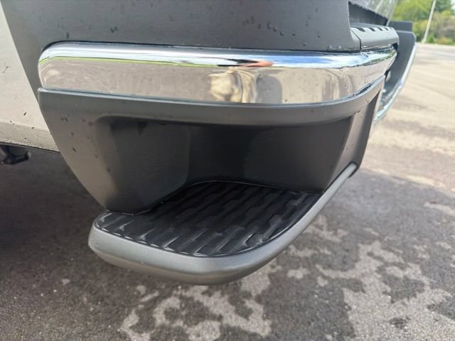 Used 2019 Chevrolet Colorado W/T w/ WT Convenience Package RWD image 11