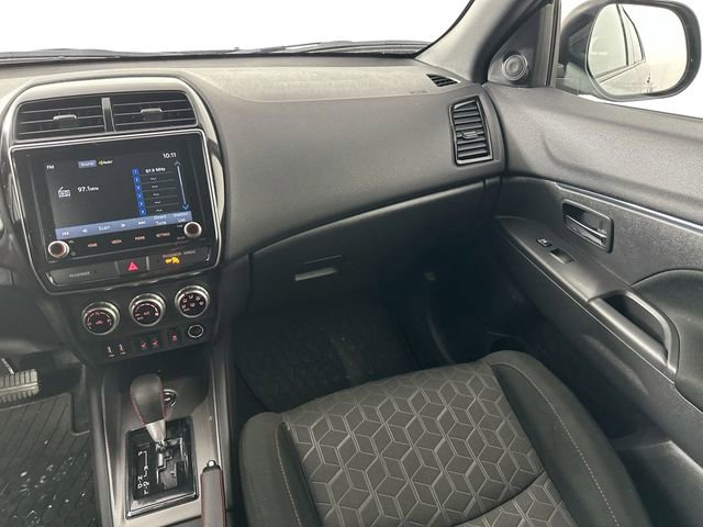 Used 2024 Mitsubishi Outlander Sport AWD image 21