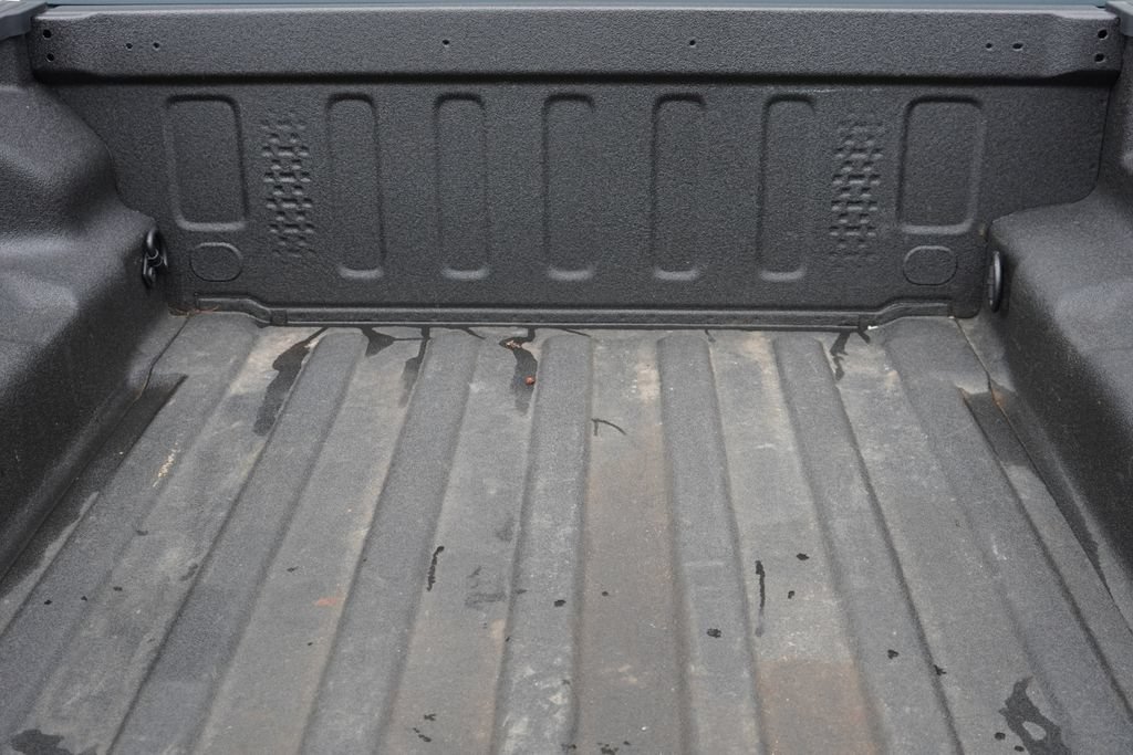 Used 2024 Jeep Gladiator Sport AWD/4WD image 7