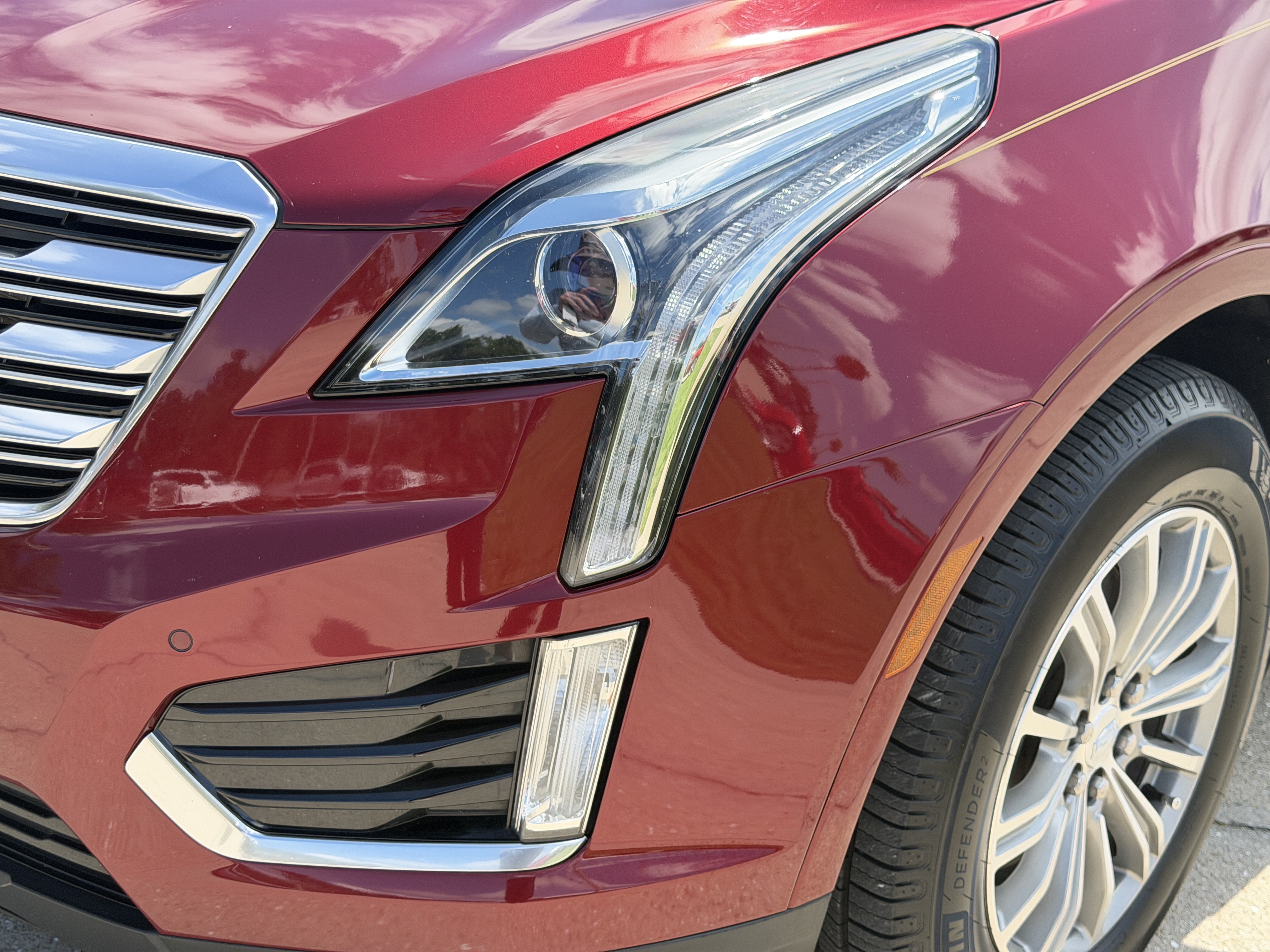 Used 2017 Cadillac XT5 Luxury w/ Driver Awareness Package FWD image 8