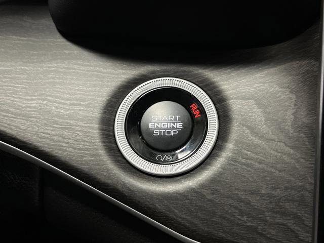 New 2025 Jeep Grand Cherokee L Limited w/ Trailer Tow Package image 22