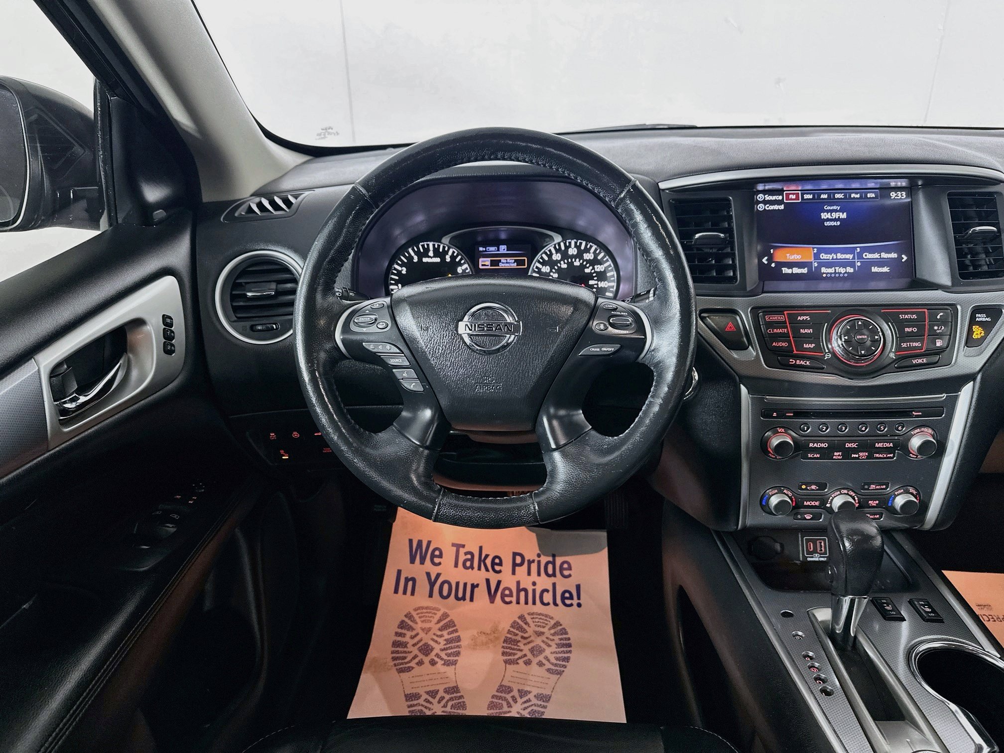 Used 2019 Nissan Pathfinder SL AWD/4WD image 22