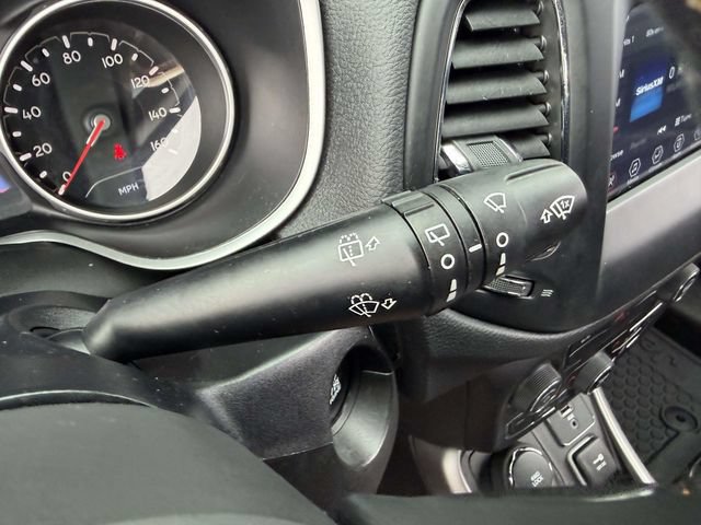 Used 2020 Jeep Compass Latitude w/ Popular Equipment Group AWD/4WD image 26
