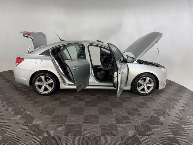 Used 2014 Chevrolet Cruze LT w/ RS Package image 16