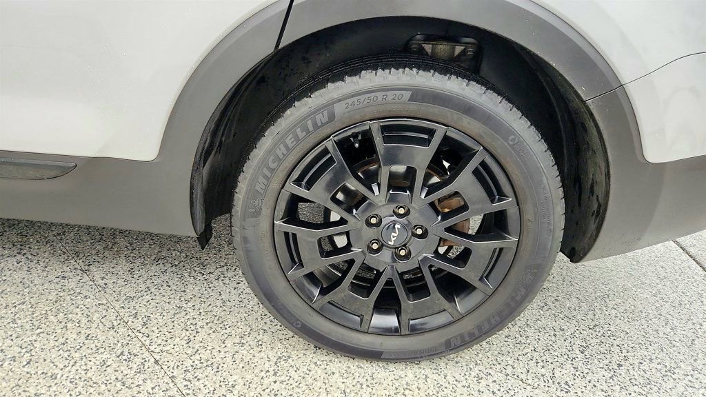Used 2022 Kia Telluride EX w/ EX Premium Package AWD/4WD image 9