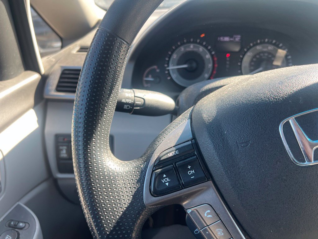 Used 2017 Honda Odyssey SE image 13