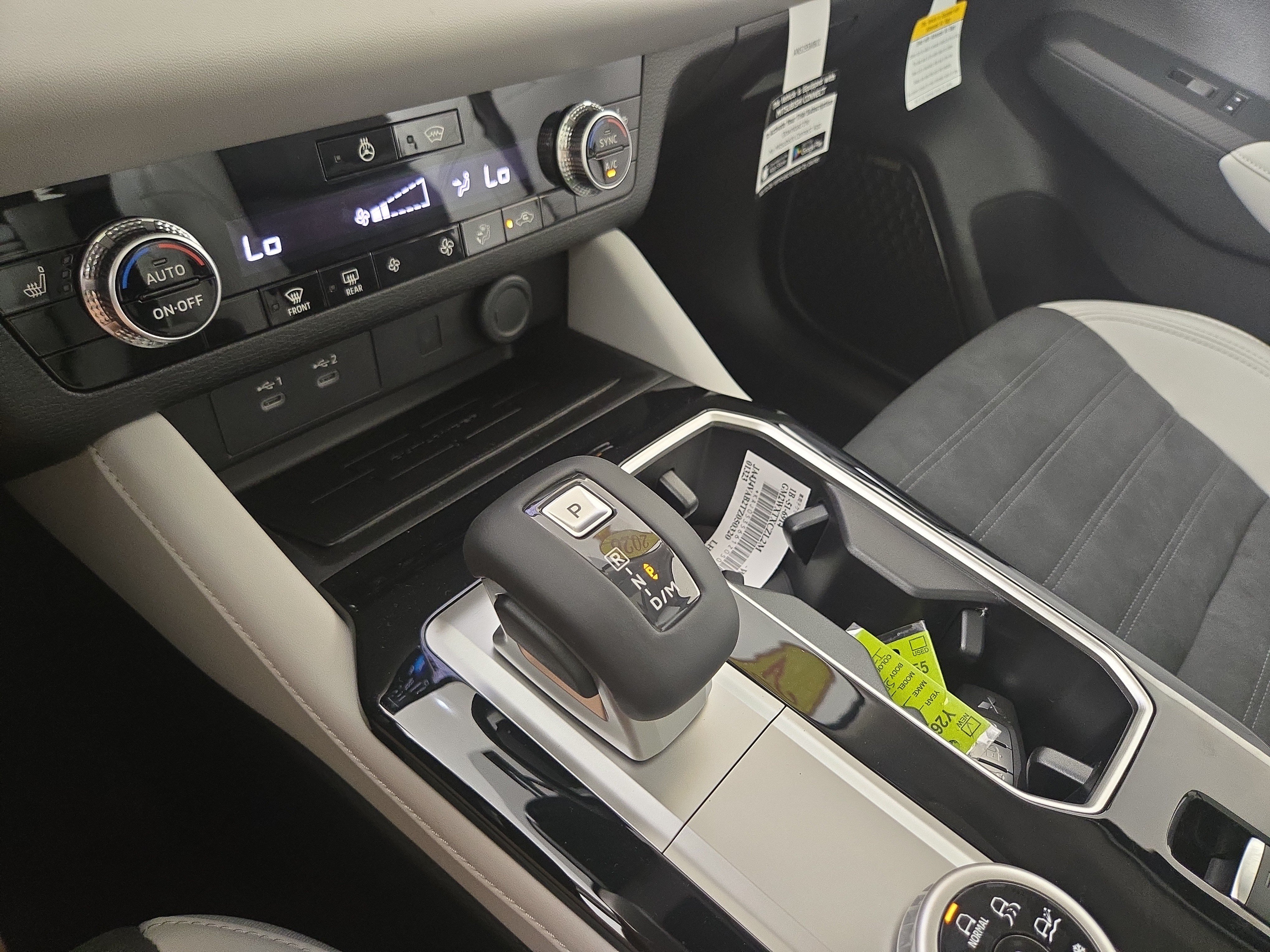 New 2026 Mitsubishi Outlander SE AWD/4WD image 24