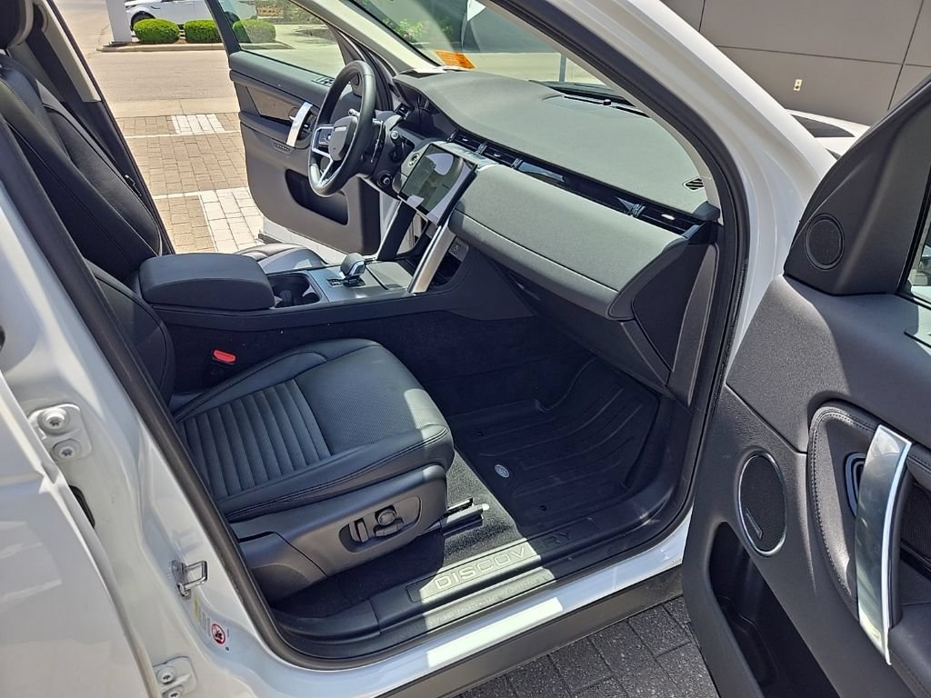 Certified 2025 Land Rover Discovery Sport S AWD/4WD image 20