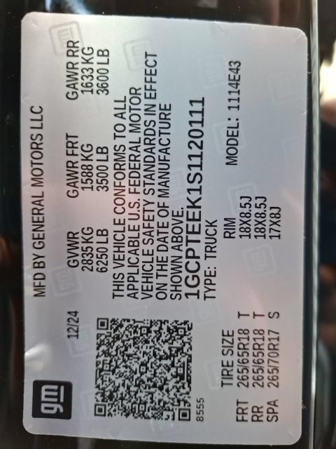 Used 2025 Chevrolet Colorado Trail Boss AWD/4WD image 36