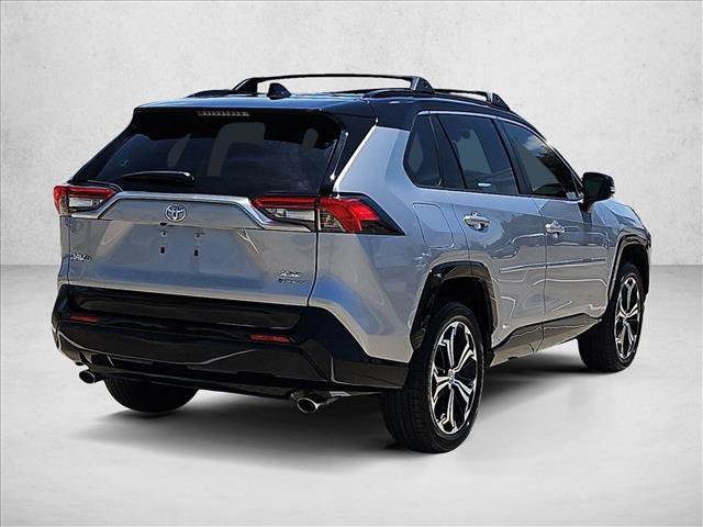 Used 2025 Toyota RAV4 XSE AWD/4WD image 5