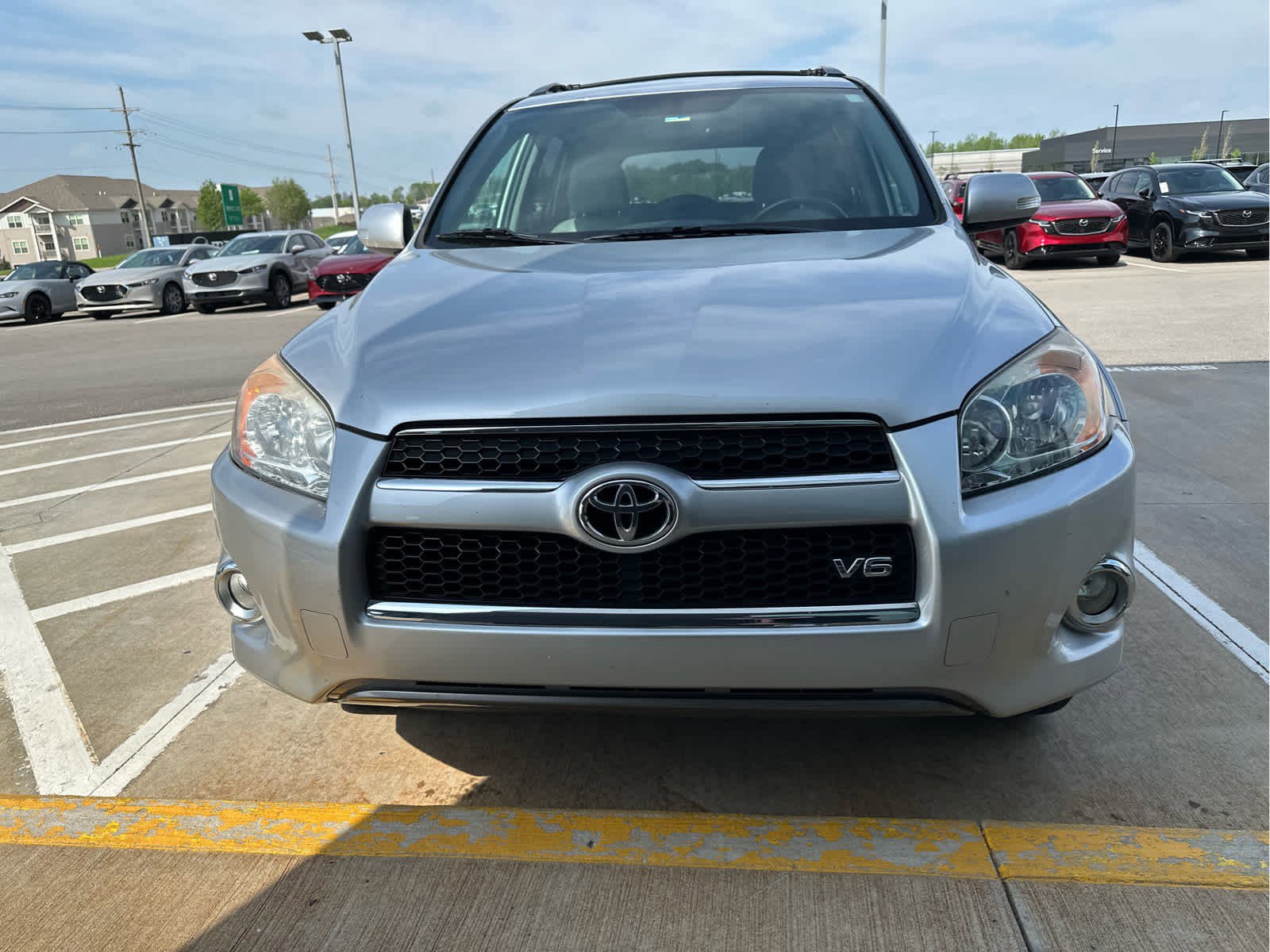 Used 2011 Toyota RAV4 Limited w/ Limited Extra Value Pkg AWD/4WD image 2