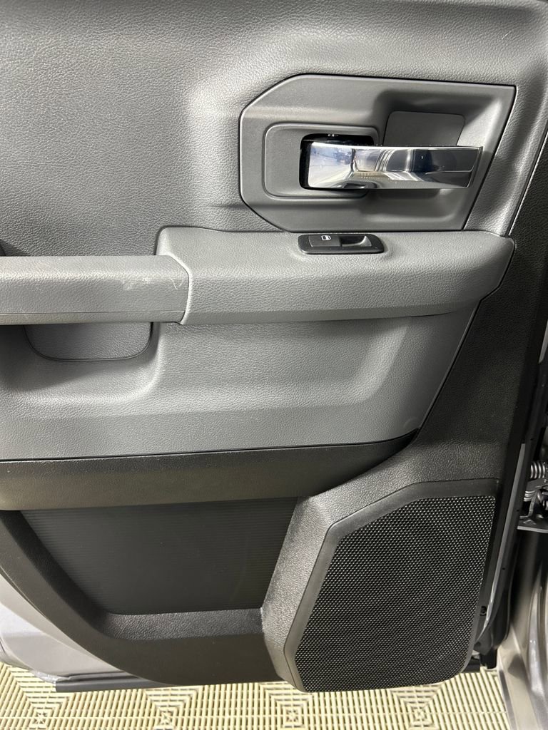 Used 2024 RAM 1500 Classic SLT image 19