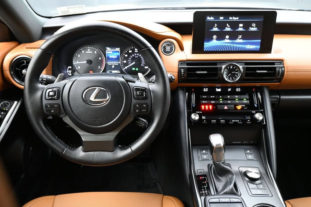 Used 2024 Lexus IS 300 w/ Comfort Package RWD image 5