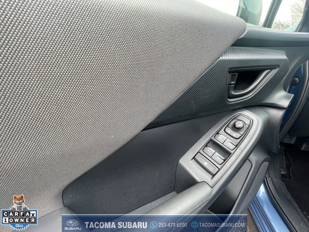 Used 2024 Subaru Crosstrek 2.0i Premium image 11