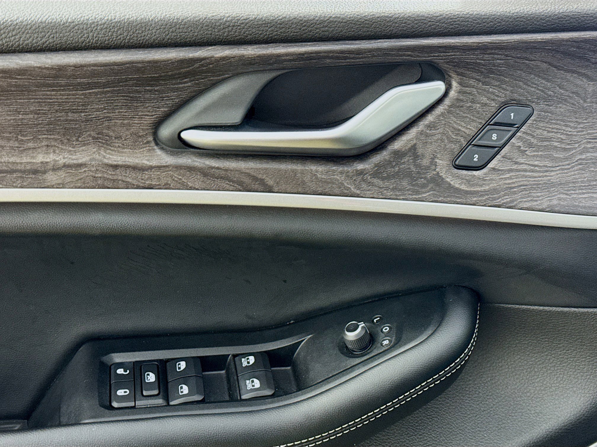 Used 2023 Jeep Grand Cherokee 4WD 4xe image 22