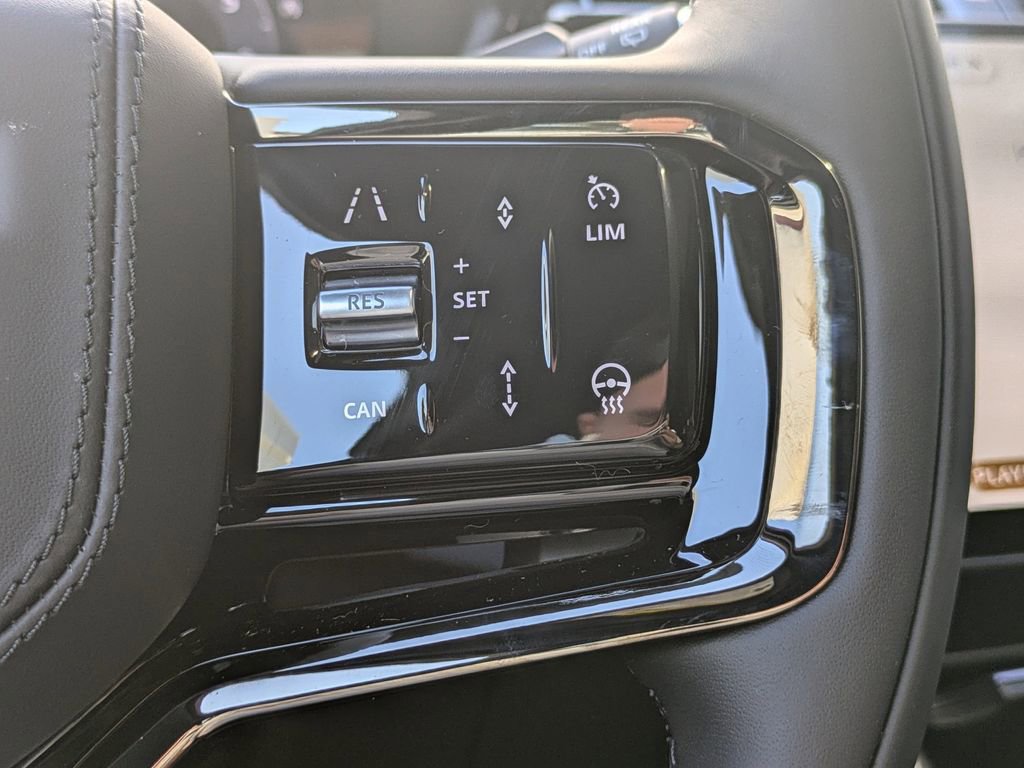 New 2026 Land Rover Range Rover Velar Dynamic SE AWD/4WD image 24