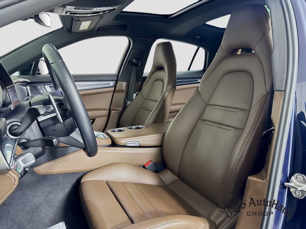Used 2022 Porsche Panamera 4 Platinum Edition image 11