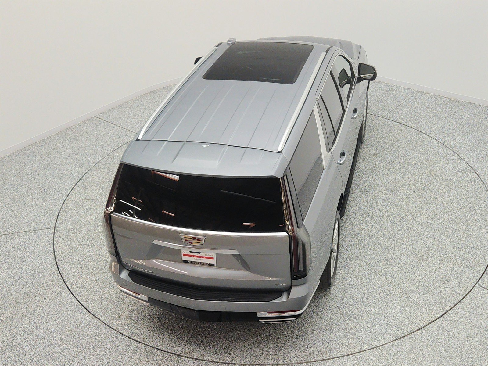 Used 2025 Cadillac Escalade Premium Luxury AWD/4WD image 27