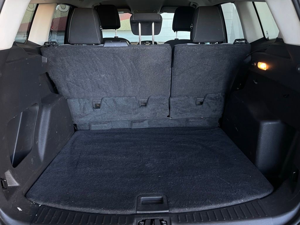 Used 2017 Ford Escape SE image 16