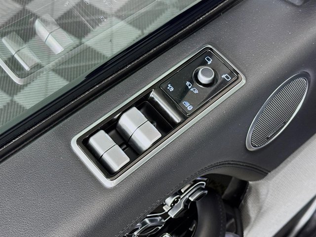 Used 2022 Land Rover Range Rover Westminster Edition image 20