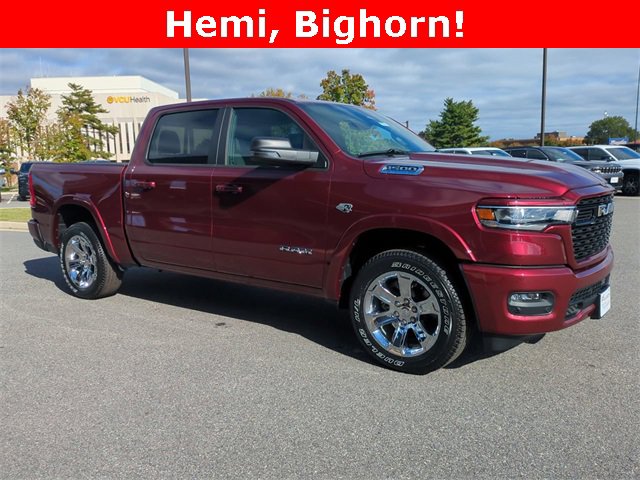 New 2026 RAM 1500 4x4 Crew Cab image 2