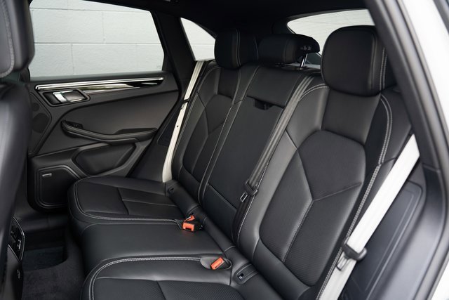 New 2026 Porsche Macan S image 18