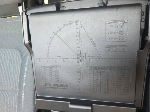 Used 2021 RAM 1500 Big Horn image 28