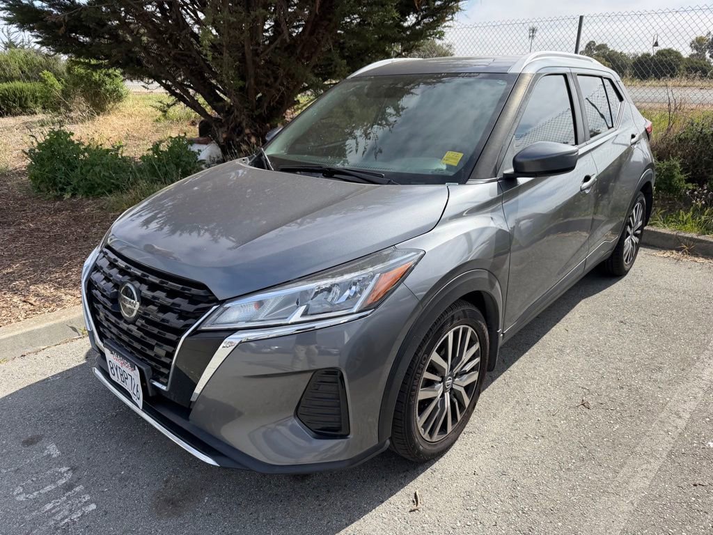 Used 2021 Nissan Kicks SV