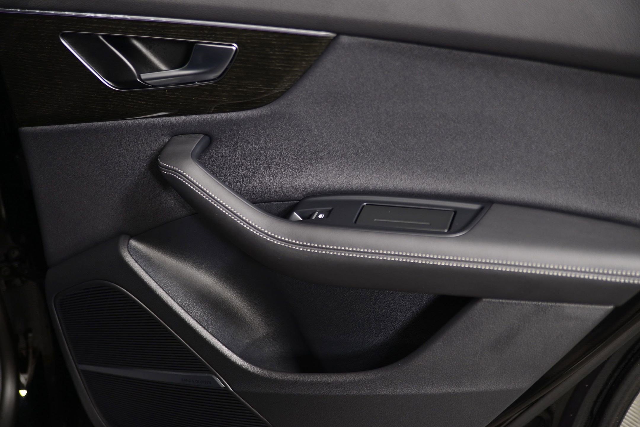 New 2025 Audi Q8 Premium Plus image 22