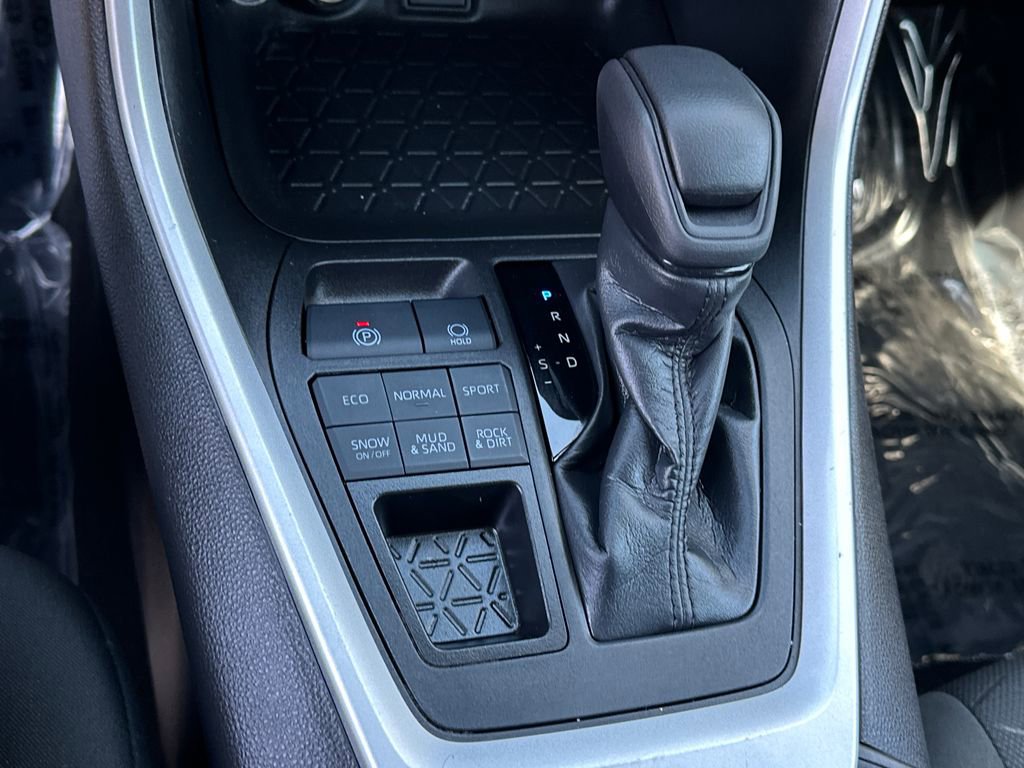 Used 2023 Toyota RAV4 XLE w/ Convenience Package image 25