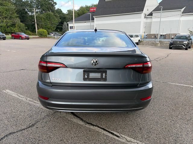 Used 2019 Volkswagen Jetta SE w/ Cold Weather Package FWD image 5