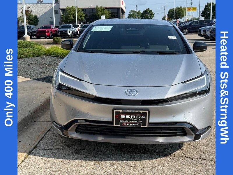 Used 2026 Toyota Prius XLE FWD image 8