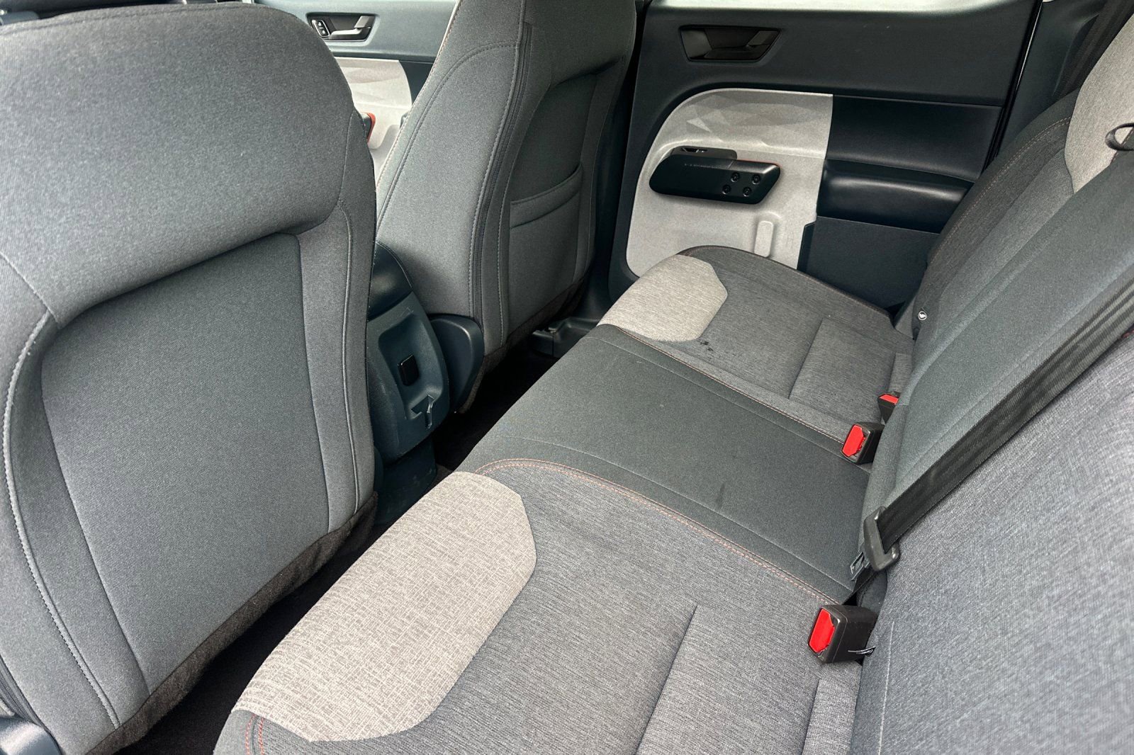 Used 2024 Ford Maverick XLT image 11