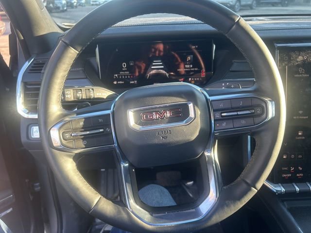Used 2025 GMC Acadia Elevation AWD/4WD image 7