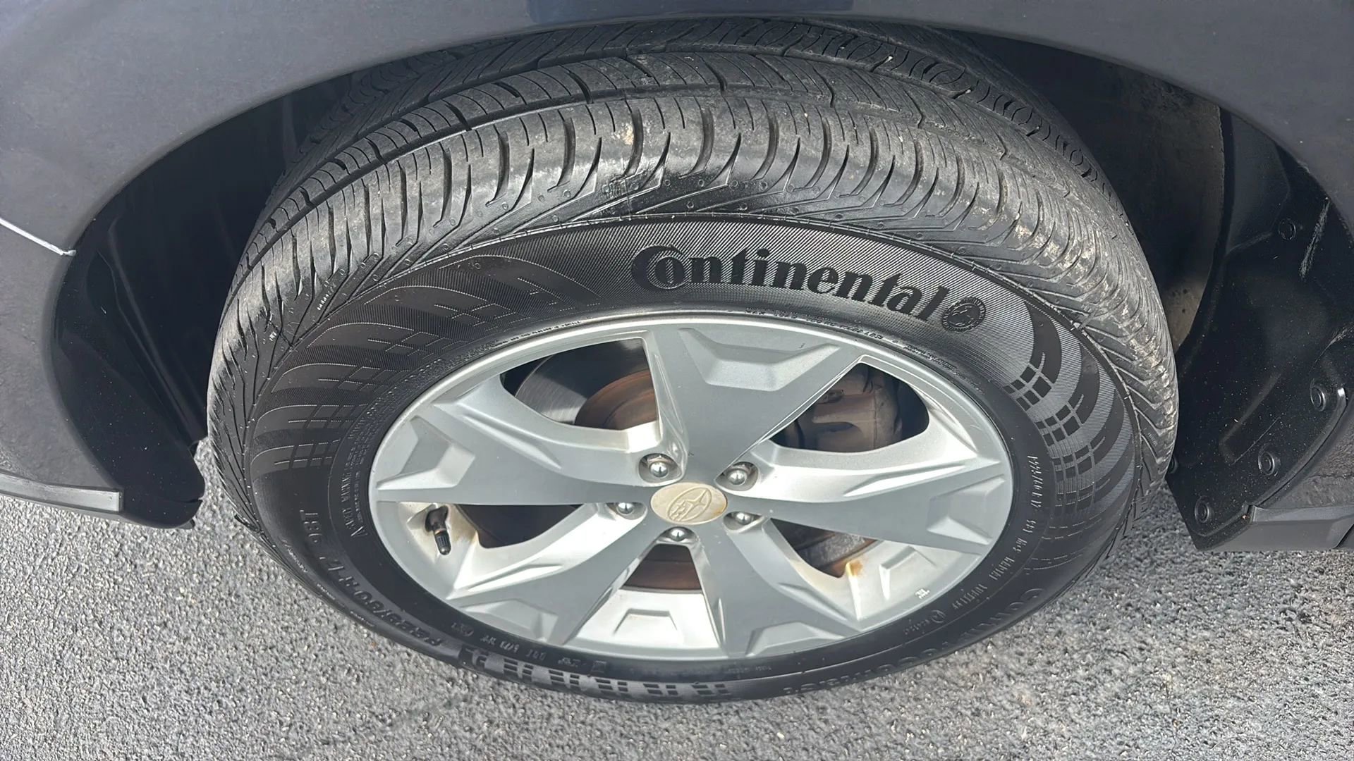 Used 2015 Subaru Forester 2.5i w/ Alloy Wheel Package image 26