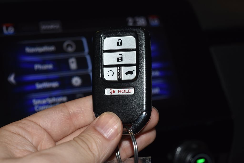 Used 2020 Honda CR-V Touring image 18