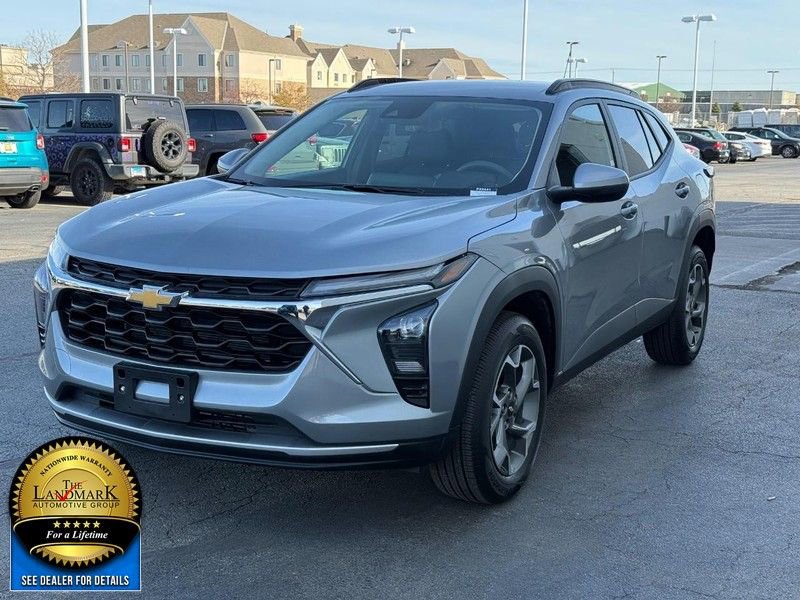 Used 2025 Chevrolet Trax LT image 5