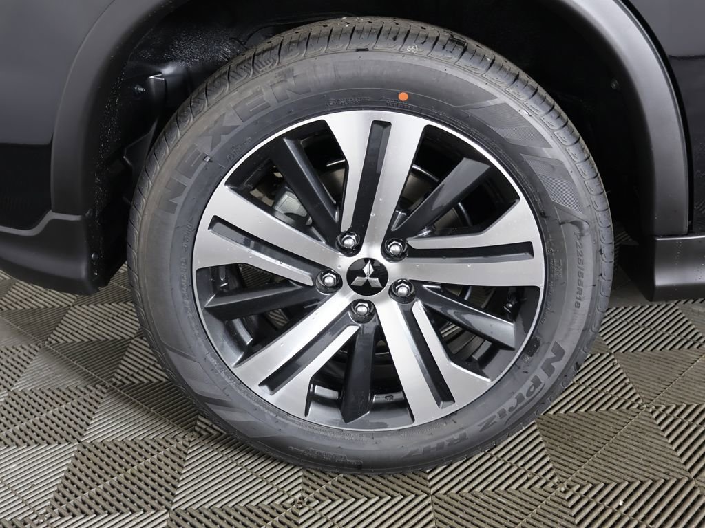 New 2026 Mitsubishi Outlander Sport ES image 18