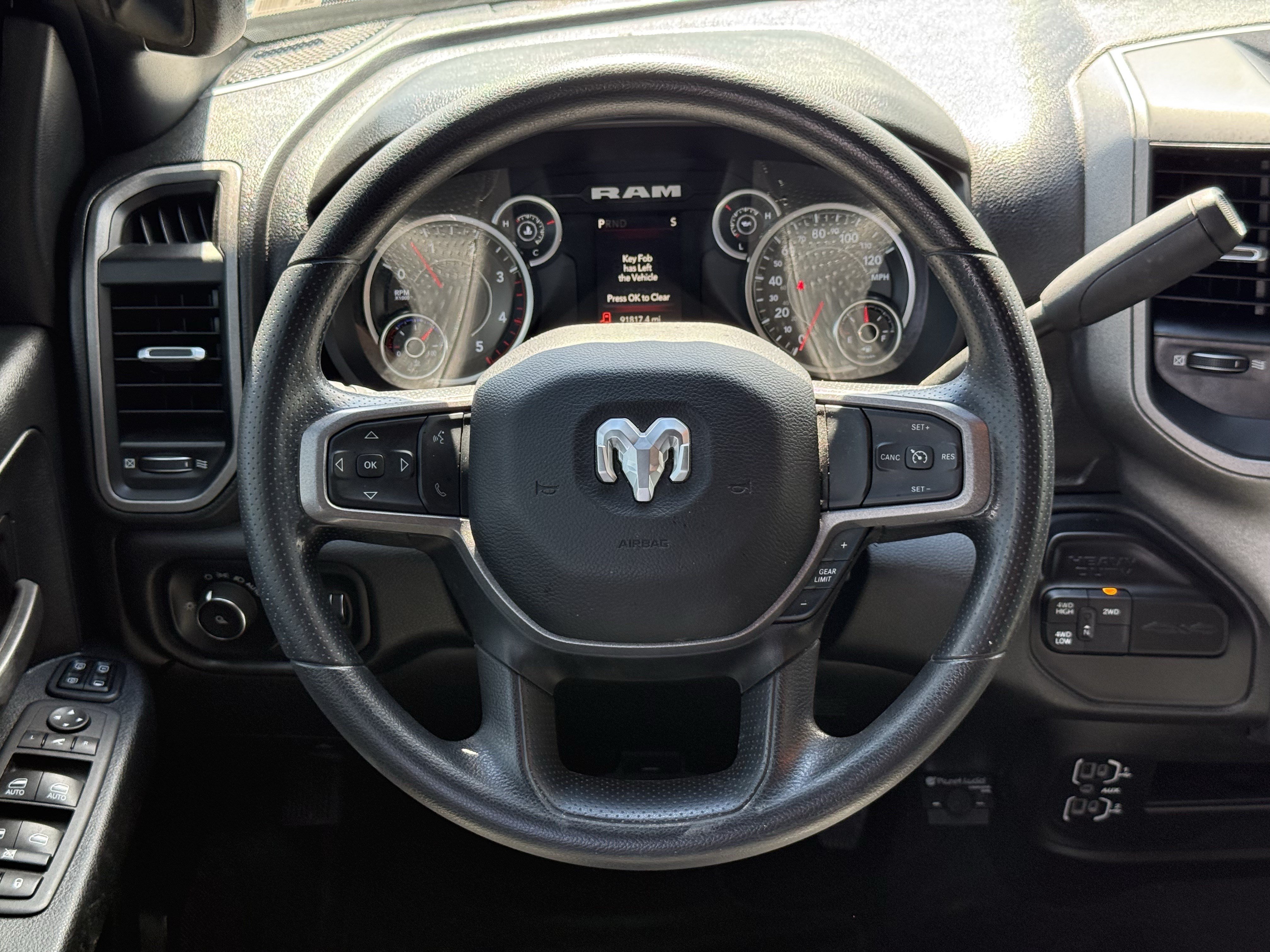 Used 2024 RAM 2500 Tradesman w/ Chrome Appearance Group AWD/4WD image 15