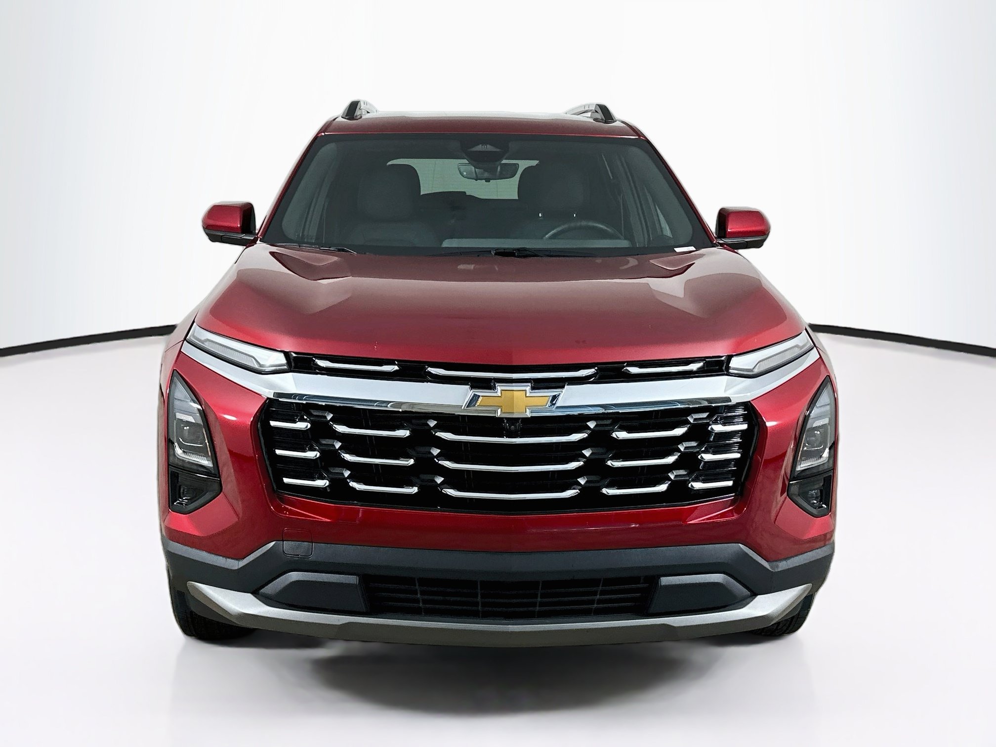 Used 2025 Chevrolet Equinox LT w/ Convenience Package II FWD image 2